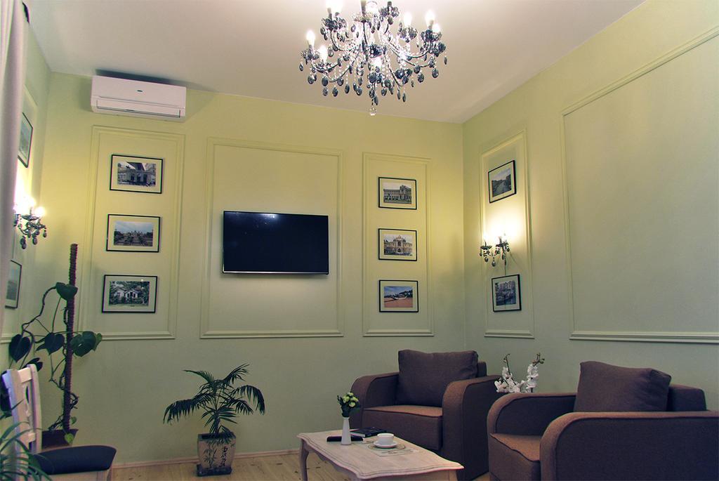 Classic Apartment On Zhukovskoho Oděsa Exteriér fotografie
